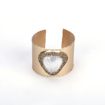

Waterdrop Mother Shell Charm Pave Golden Black Rhinestone Retro Matte Metal Hammered Bangle Wrap Wide Open Bangle Cuff for Women