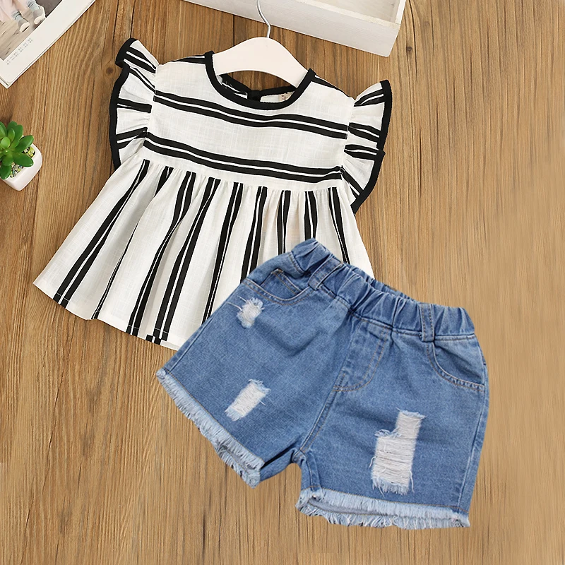 2019 New Fashion Girls Clothes Sets Summer Style Flower Collar Striped T-shirt+Denim Shorts 2 Pcs Suit Girls Clothes Kids Sets 2019 New Fashion Girls Clothes Sets Summer Style Flower Collar Striped T-shirt+Denim Shorts 2 Pcs Suit Girls Clothes Kids Sets