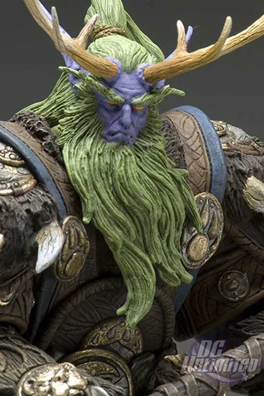 

Collection 22cm WOW Online Game Night Elf Druid Broll Bearmantle Figure Figurine model Toy Exquisite Collectible Gift