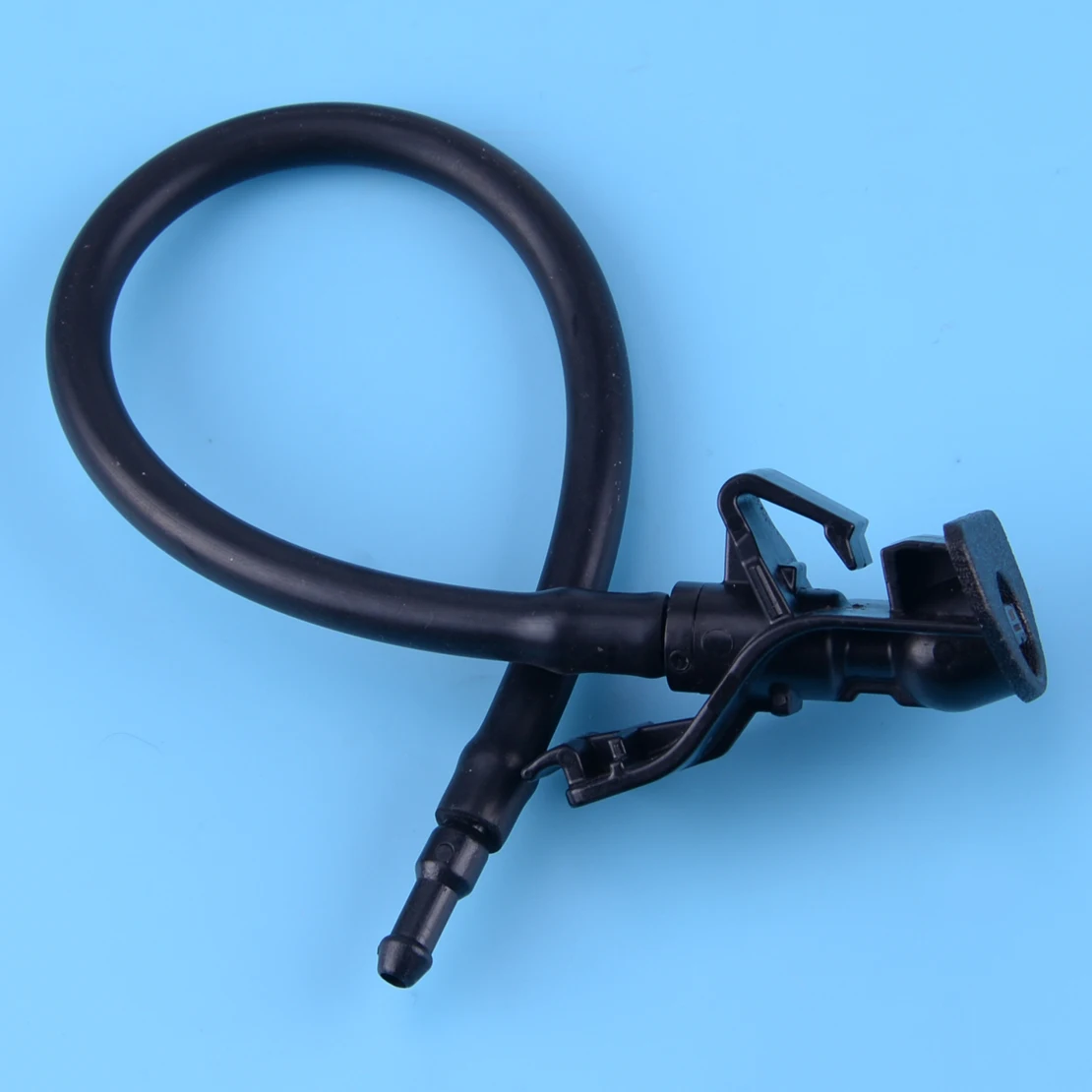 

Front Windshield Wiper Washer Jet Nozzle Sprayer AR3Z17603A Fit For Ford Explorer Mustang 2011 2012