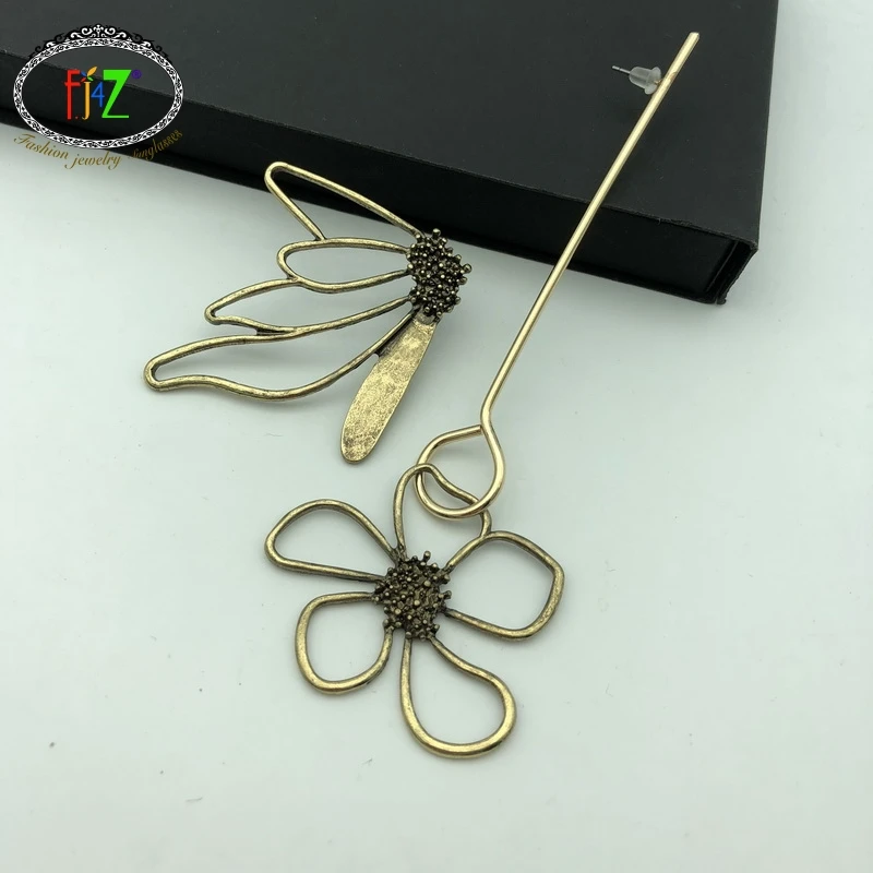 

F.J4Z Fashion Vintage Bronzed Alloy Earrings for Women Oversize Flower Mix-matched Woman Cocktail Earring Jewelry pendientes