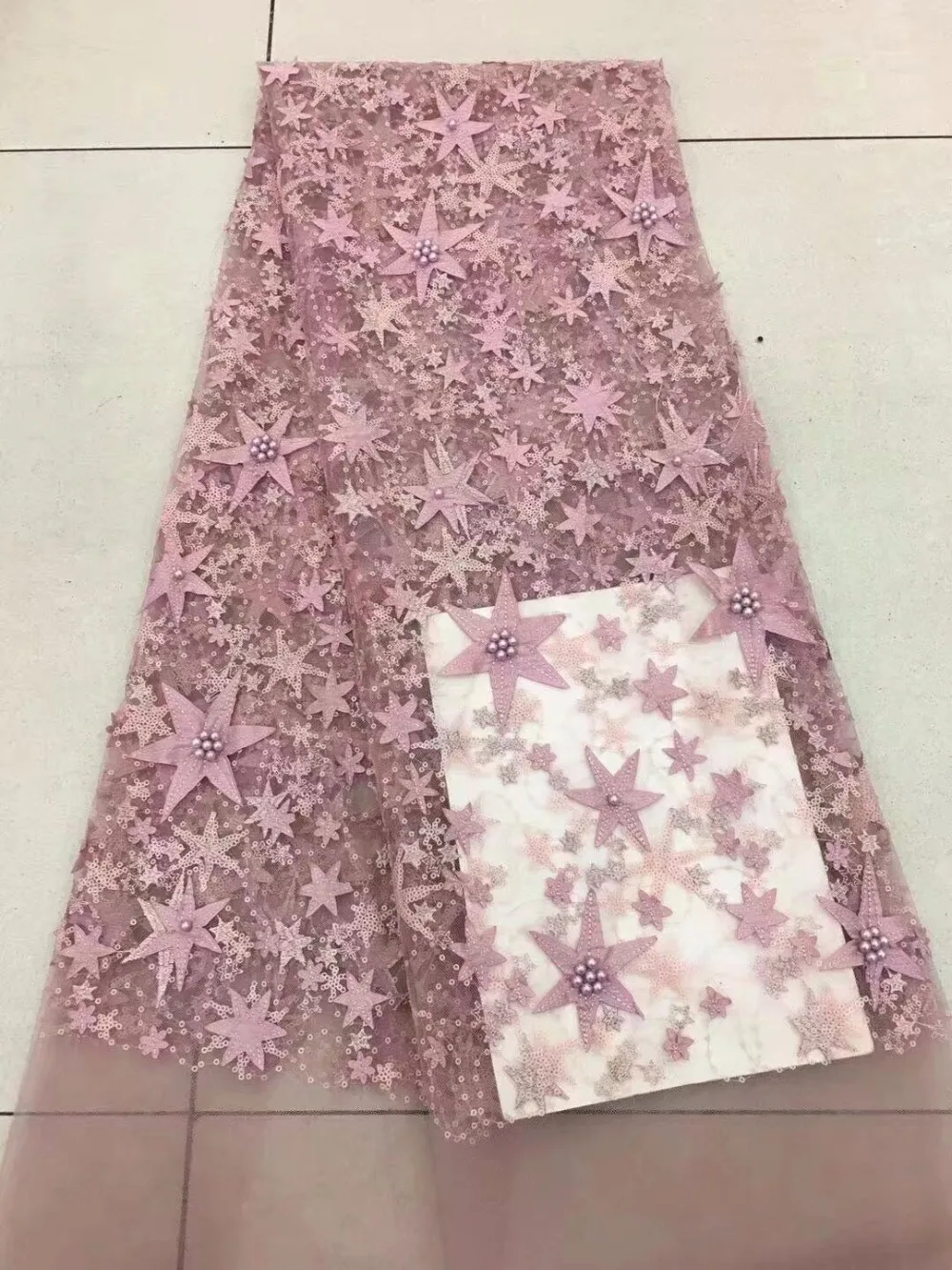 

2018 New Arrival Hight Quality sequin and beads Lace Fabric Nigerian Latest Lace Fabrics For Women