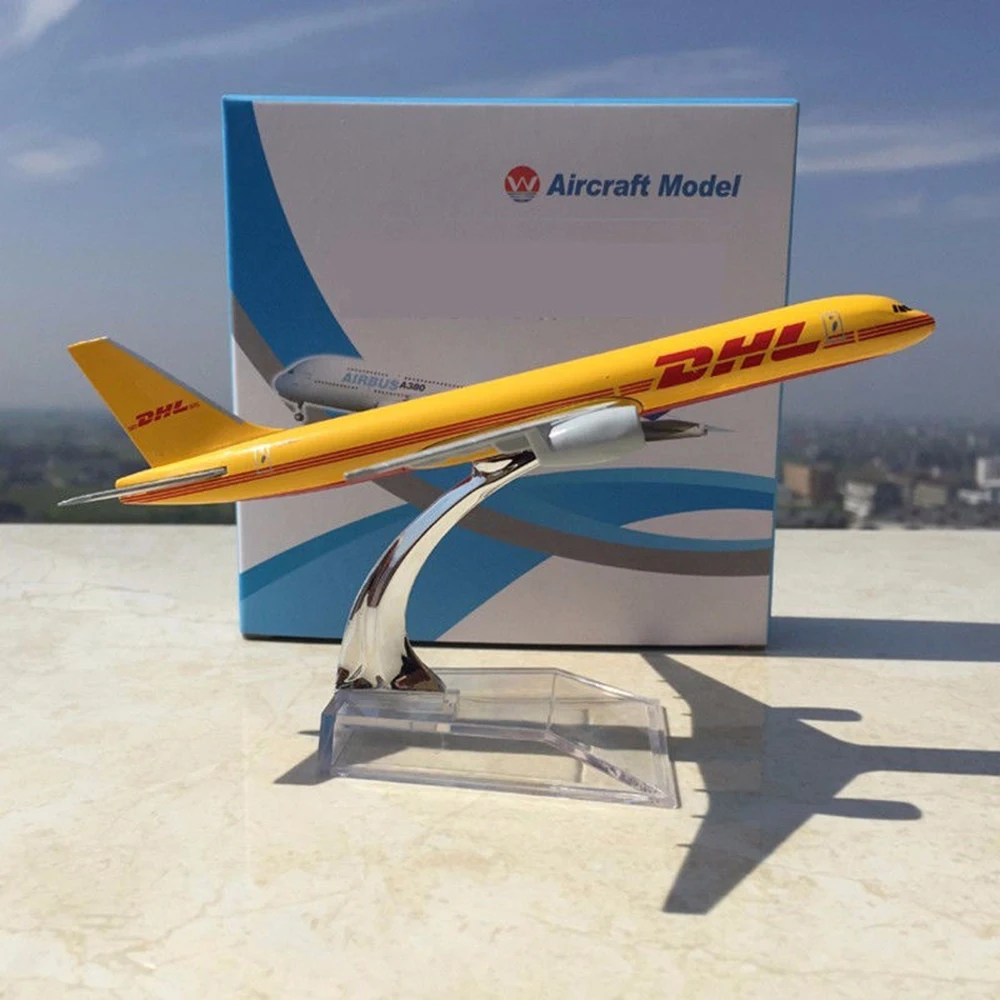 1:400 детские игрушки Боинг 757 200 B757 экспресс доставка DHL самолёт 1/400 желтый литые