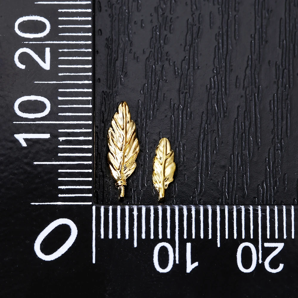 100 шт Металлические золотые перьевые наклейки для ногтей перо/лист DIY ногтевые украшения Дизайн Подвески Маникюр 3d-украшения для ногтей 8 мм/13 мм