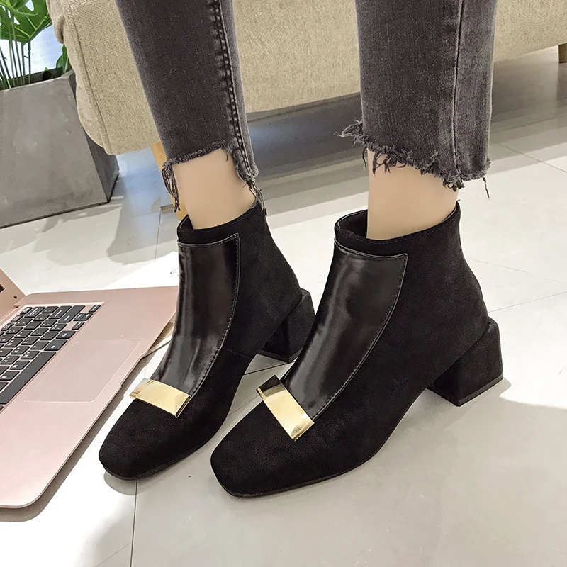 

Shoes Women 2019 Autumn New Square Head Suede Thick with Single Boots Women's Shoes Martin Boots