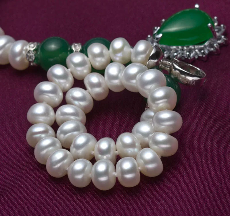 Aladdin Natural Freshwater Pearls Classic Elegant Mother's Necklace Water Drop Carnelian Crystal Pendant Flat Round white beads