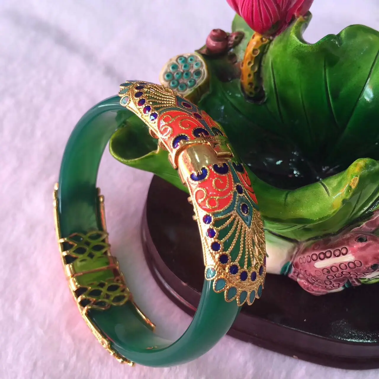 

Koraba Fine Jewelry Best Gift for A Stylish Women's Bracelet, A Natural Agate Inlaid Design Bracelet Free Shipping