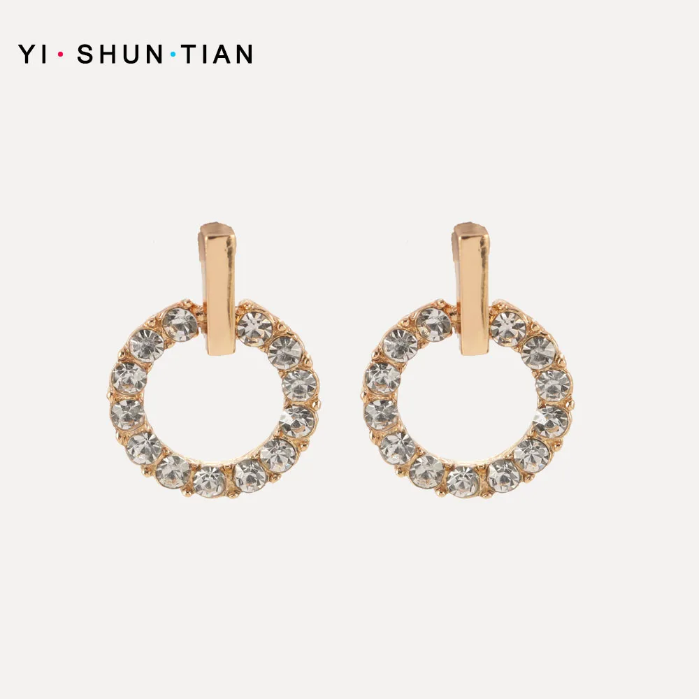 

2019 Korean Personality Circle Prevent Allergy Women's Earrings Simple Mini Zircon Earrings for Women Alloy Jewelry Party Gift