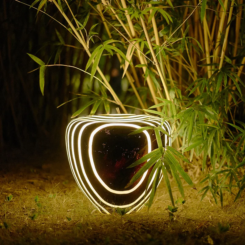 (WECUS) Creative landscape garden light, park imitation natural resin garden light, imitation stone lawn light