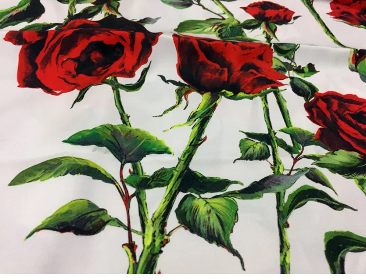 Цифровая печать ткань Снежная роза атласная ткань Имитация Шелковый атласный материал дешево
