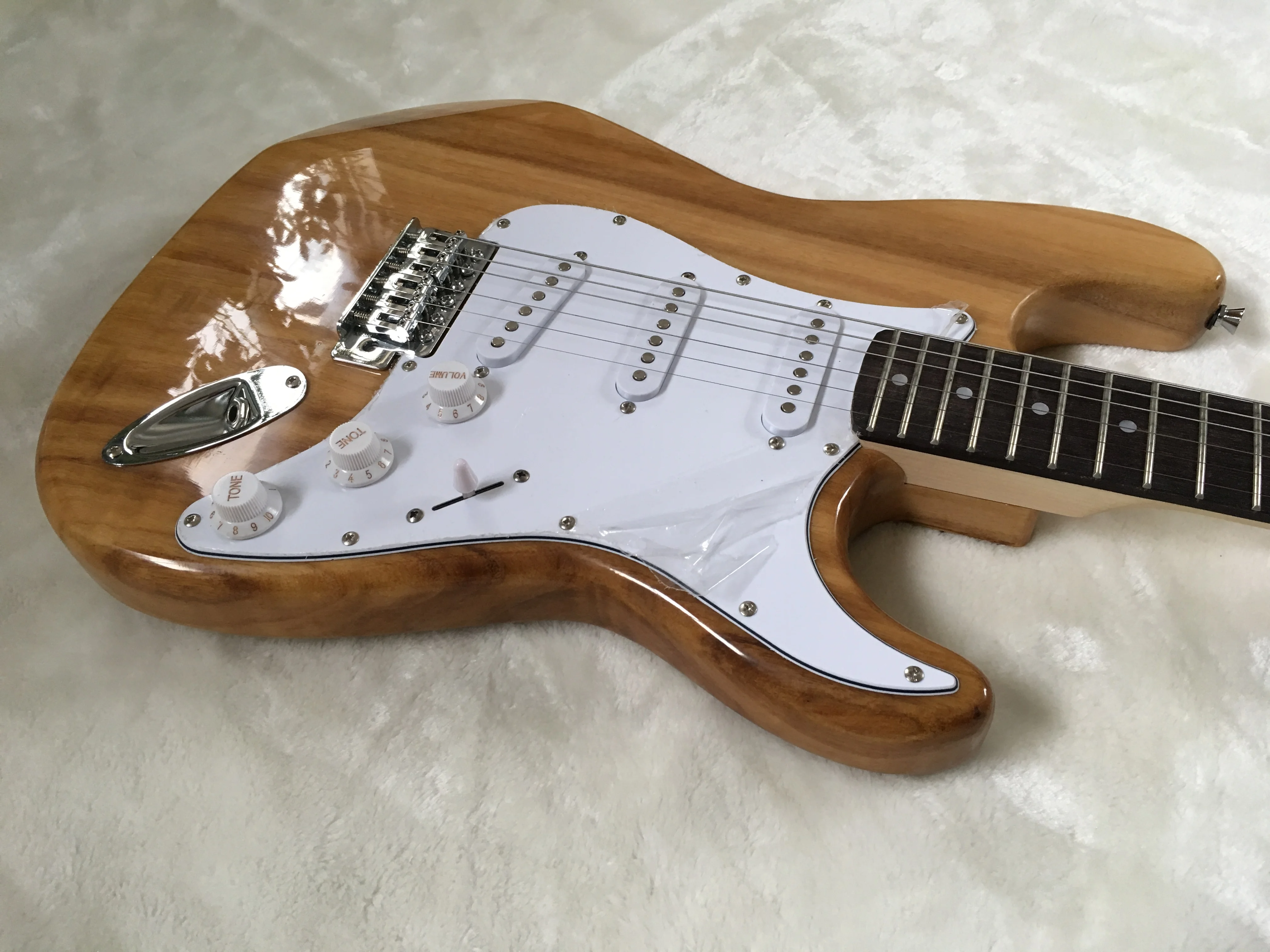 Электрогитара/ st натуральный цвет кленовый гриф гитары/гитара в Китае/