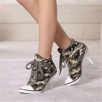 

White Women Denim Ankle Boots Lace Up High Heels Female Rivets Studded Autumn Platform Short Booties Women Pumps