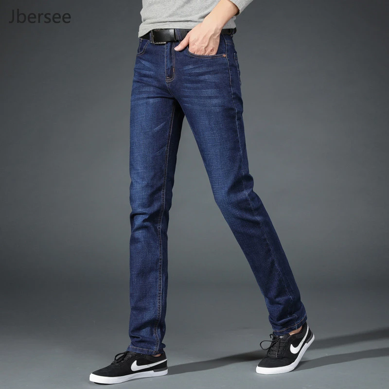 slim fit straight leg jeans