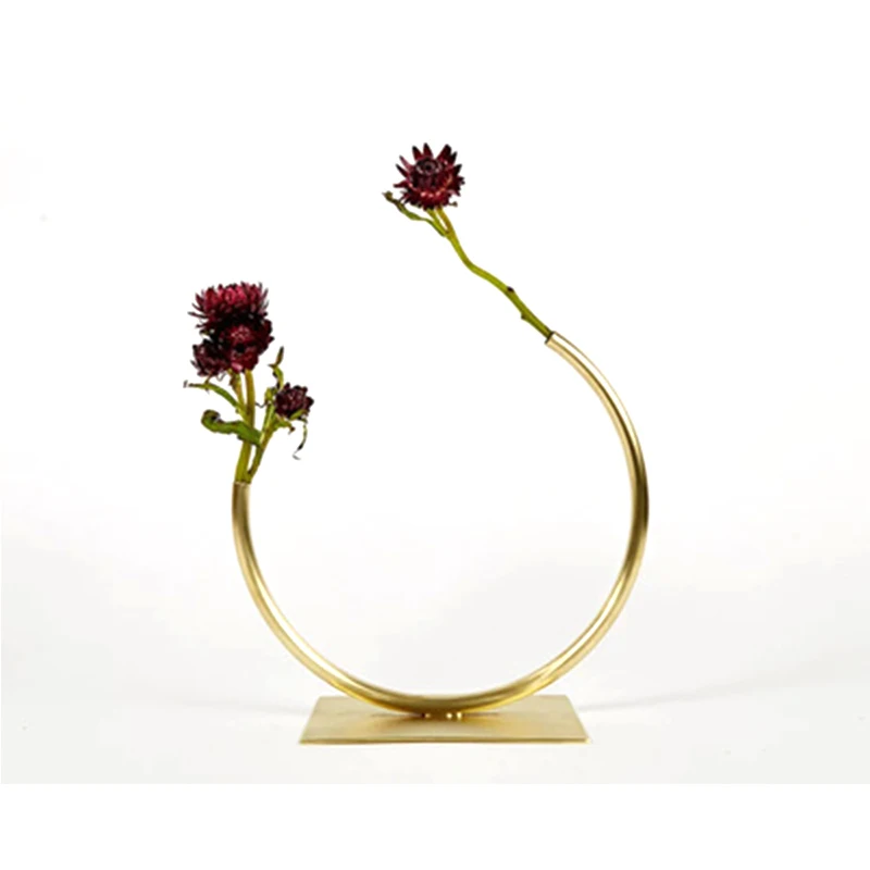 

Nordic Style Golden Geometric design Brass Vase Tabletop Copper Vases Flowerpot Home Wedding Decoration For Flower Livingroom