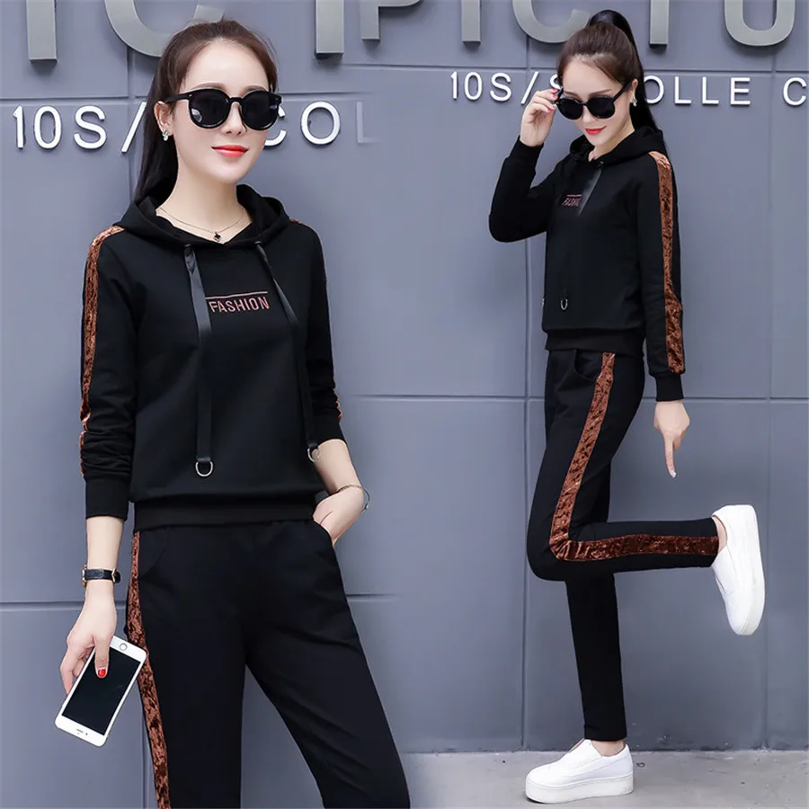 crop sweat suit