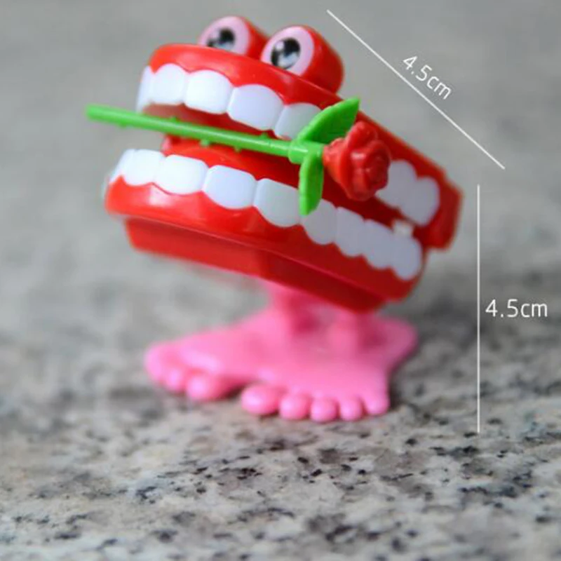 4,5*4,5 см заводная игрушка ходячие зубья лепетать зубной протез стучать Смешные зубы Роза винтажные Развивающие игрушки для детей