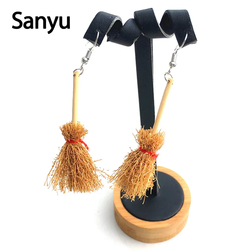 

Ceative New Design Funny A Witch Broom Yellow Drop Earrings for Women Girls Unique Broom Dangle Earrings Fashion Brincos 2019