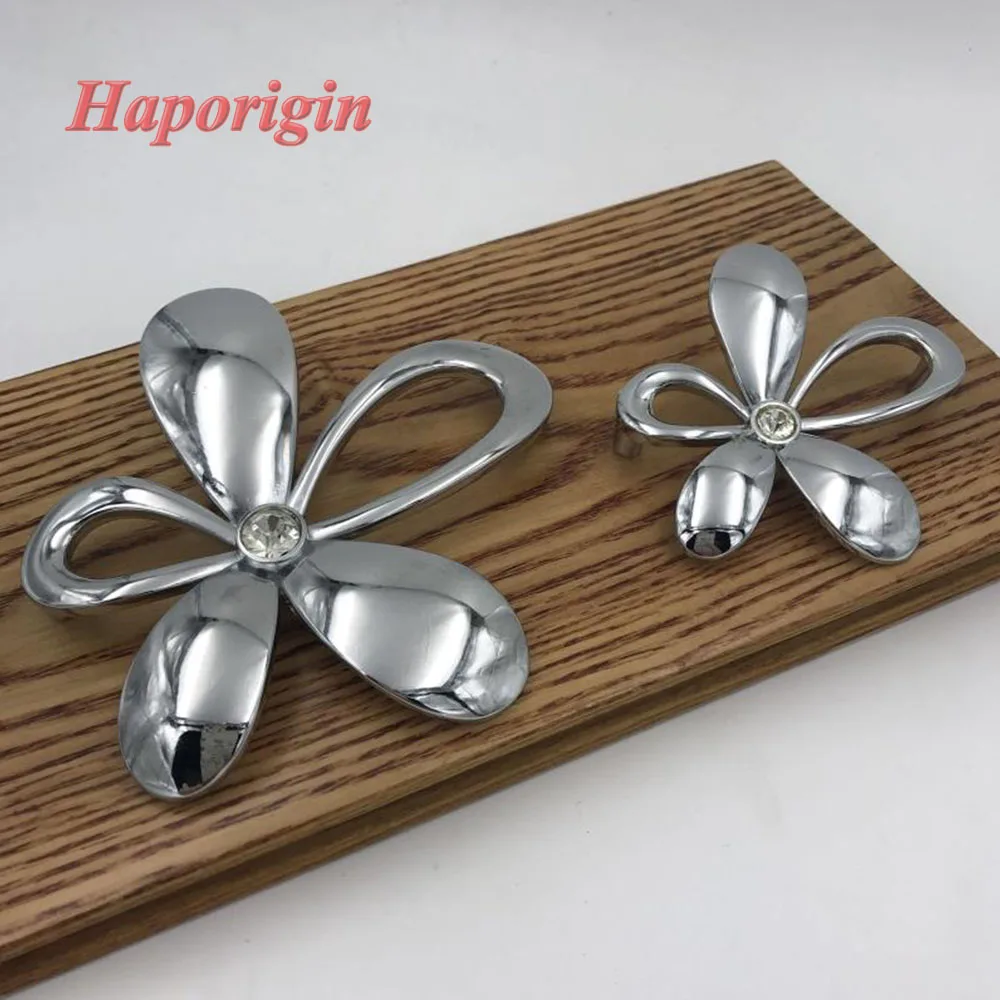2x Silver Flower Kitchen Cupboard Handles Handles with Crystal