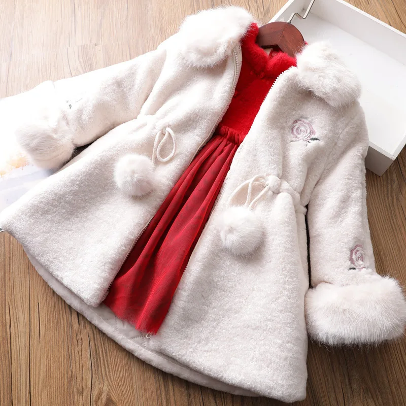 

Hot Wear New Best Brand of Children's Wear Girls 'long Imitation Fur Coat Winter New Baby Sweater Middle of A Cotton Coat