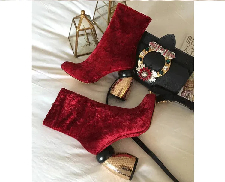 

Falll Winter 2017 Collection Women Shoes Pearl-Embellished Suede Ankle Boots Metallic Sculpted High Heel Booties Shoes Woman