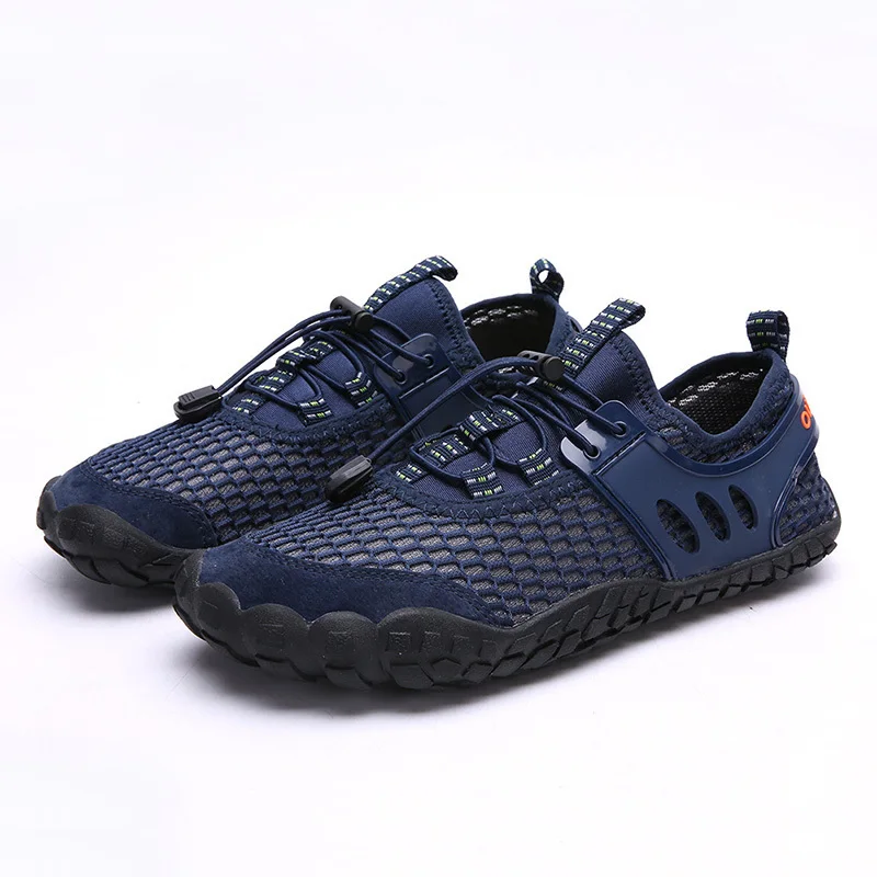 Уличная походная обувь для мужчин, нескользящая Треккинговая обувь для скалолазания, дышащая спортивная обувь, пляжная обувь, мужские кроссовки - Цвет: 1819 Dark Blue
