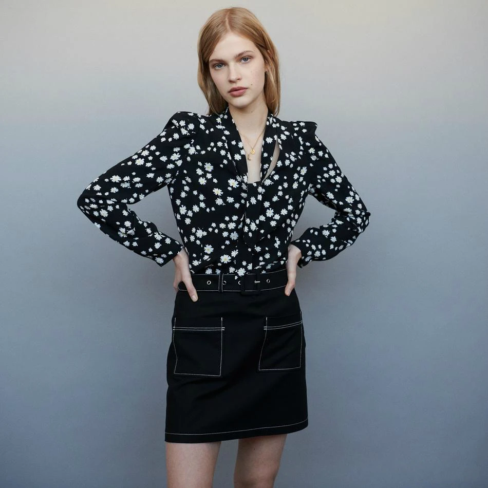 Women Shirt 2019 Spring and Summer Fresh Small Daisy V-neck Casual Shirt