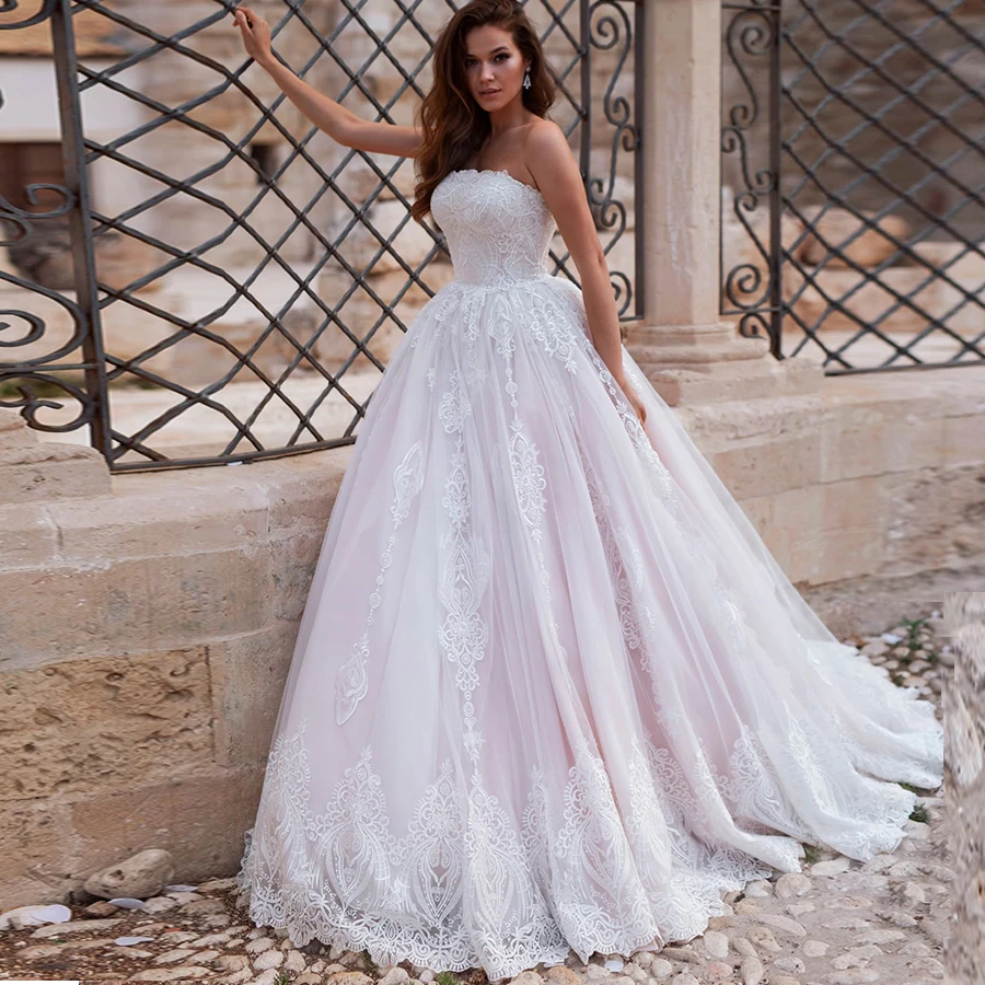 

New Fashion Ball Gown Appliques Wedding Dress Long Train Beading Bridal Gown robe de mariee Lace Sleeveless Wedding Gown