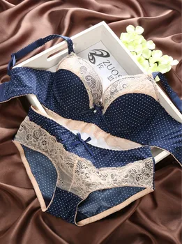 

Sexy Elegent Women Embroidery Lace Lingerie Underwear Push-Up Padded Bra Set