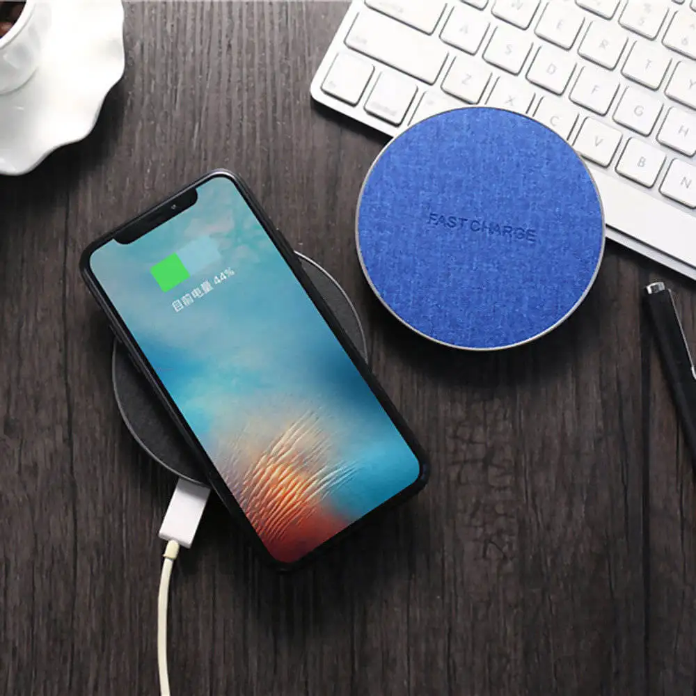Hot Sales Wireless Fast Charger Cloth Cover Charging Pad For iPhone 7/8