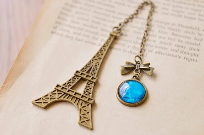エッフェル塔とカメラ チェーン ブックマーク しおり ヴィンテージ
