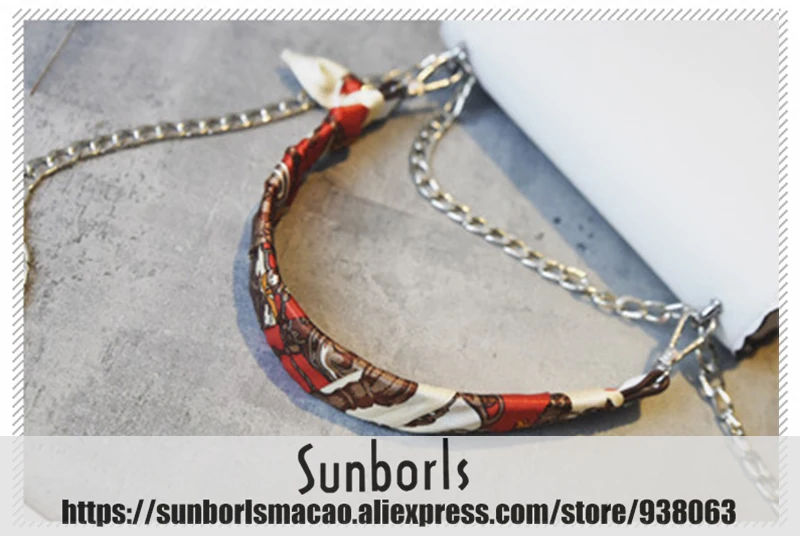 3594801490_2051307013