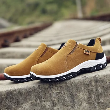 

2019 safety shoes hiking slip wear hiking boots outdoor men's shoes waterproof breathable climbing boots work shoes