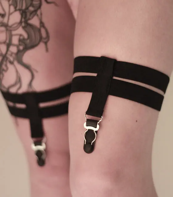 2017 new fashion pastel goth female garterbelt Sock Strapless suspender belt for Stockings Garters leg bondage clip retail