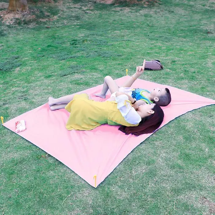Portable Outdoor Camping Nylon Pocket Picnic Mat Mini Beach Pad Red
