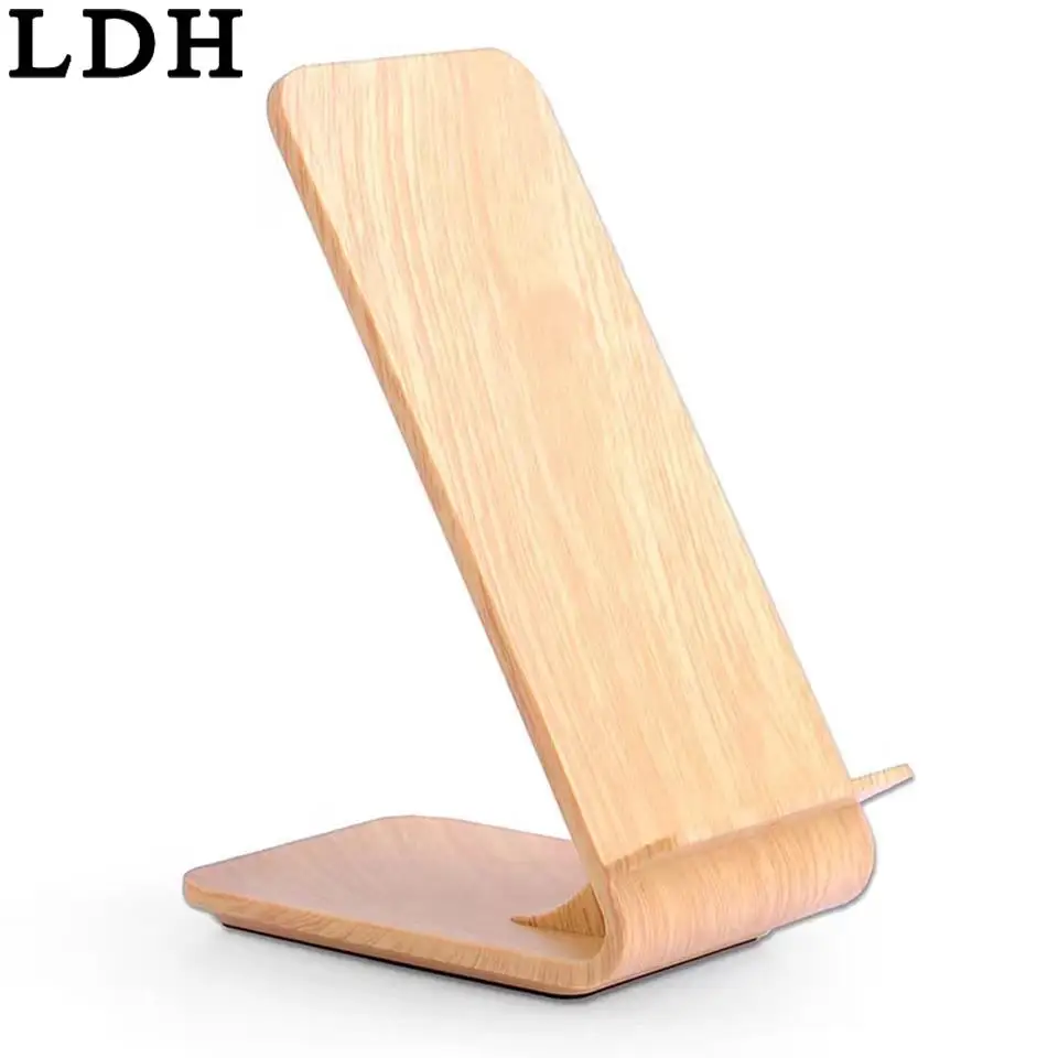 10w Qi fast Wireless Charger desktop Charging Pad For Samsung Galaxy S8 S8 Plus S7 edge S6 S6 edge Note 5 Light-colored wood