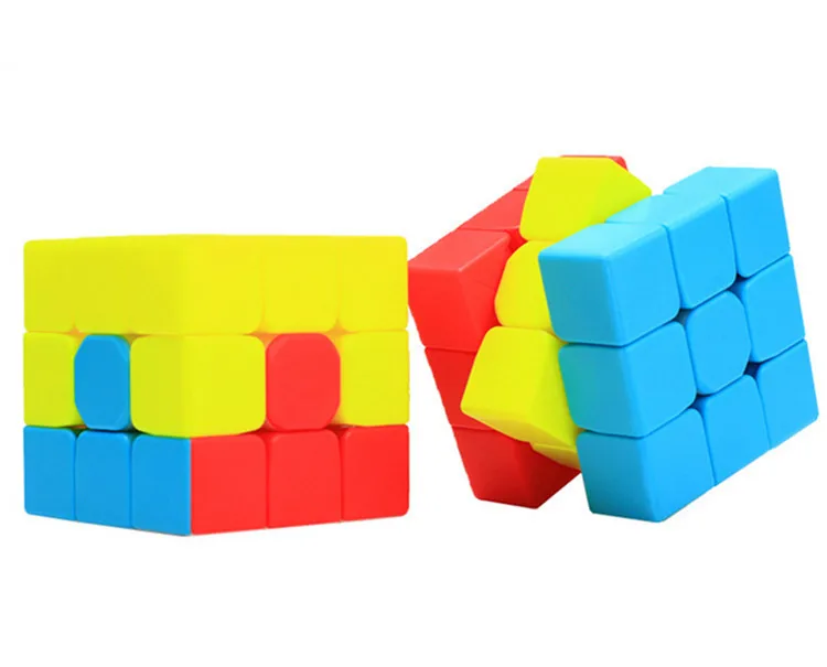 

Size 5.8x5.8x5.8cm Speed Cube Stickerless Professional Magic Cube 3x3x3 Puzzles For Kids Original Box