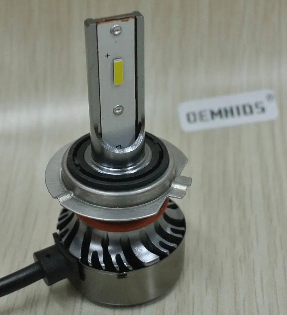

OEMHIDS-E3 LED Car light bulb H7 25w 6000K White light bulb Energy-saving LED headlights
