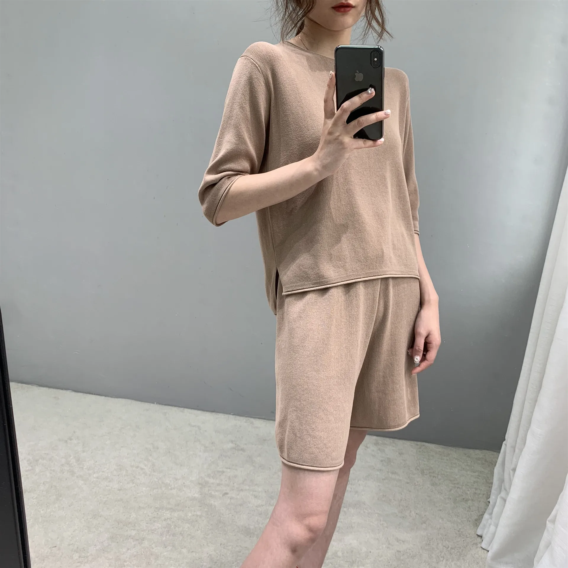 //cbu01.alicdn.com/img/ibank/2019/591/996/10665699195_2000613867.jpg