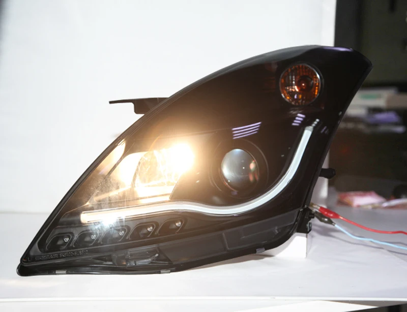 Автомобильный Стайлинг передние фары для SUZUKI SWIFT светодиодный фары передние фары 2010 2011 2012 2013 года с динамическими наушниками токарная обработка