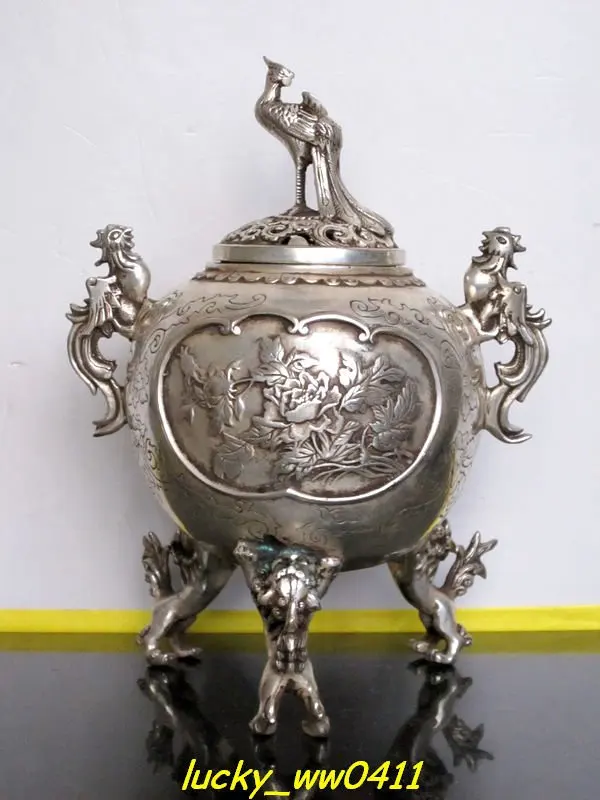 

Chinese bronze incense burner * @ Phoenix and lion statues ship