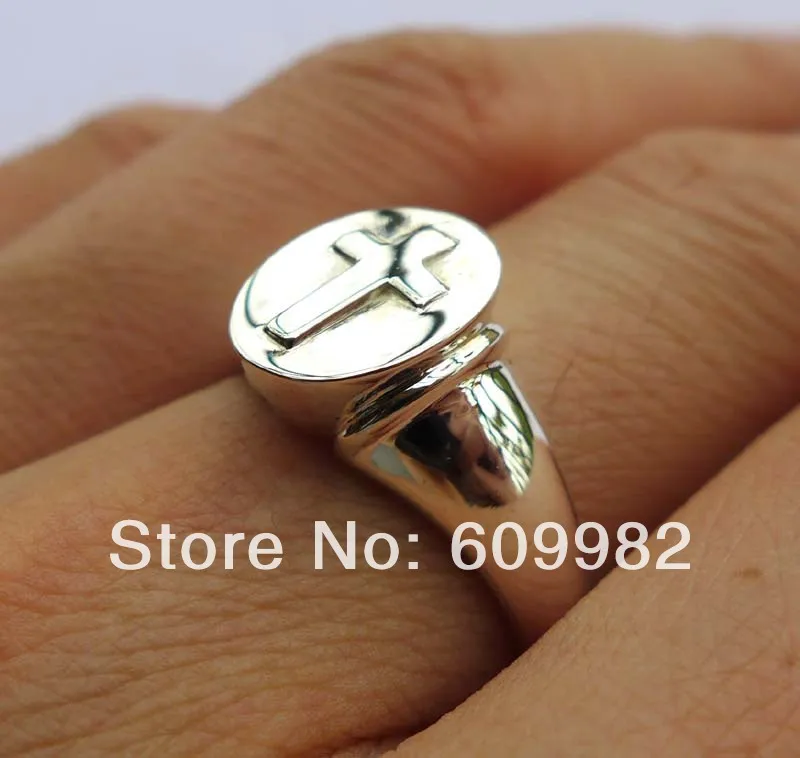 

Wellmade Solid Sterling Silver Cross Ring