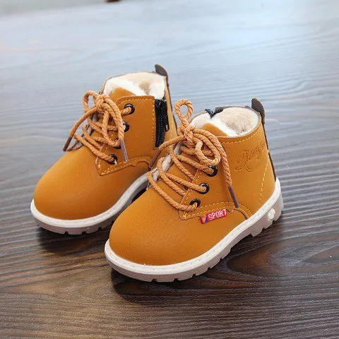 Зимние ботинки для детей от 1 до 4 лет модные короткие ботинки для мальчиков и девочек теплая детская обувь из плюша и хлопка мягкая спортивная обувь - Цвет: Оранжевый