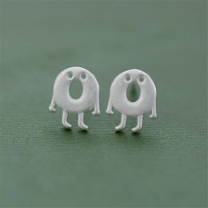 

Lovely 925 Silver Cookies Stud Earrings For Women Girl Cute Donut Funny Emoticon Best Chrismas Gift Fashion Jewelry ES135