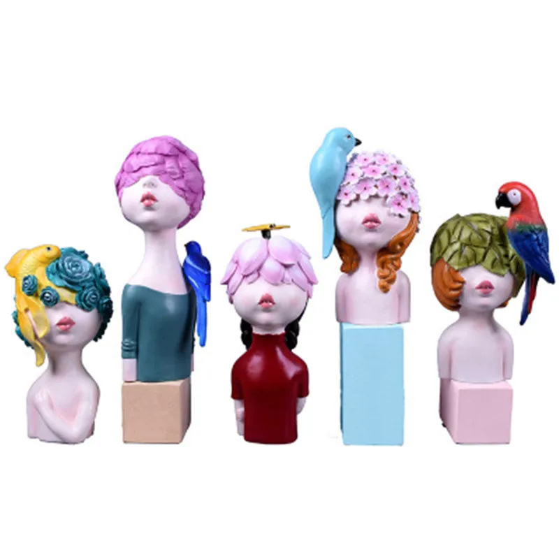 

Nordic Abstraction Girl & Animals Resin Statue Craftwork Figurines Ornaments Creative Living Room Wine Cabinet Decoration X1609