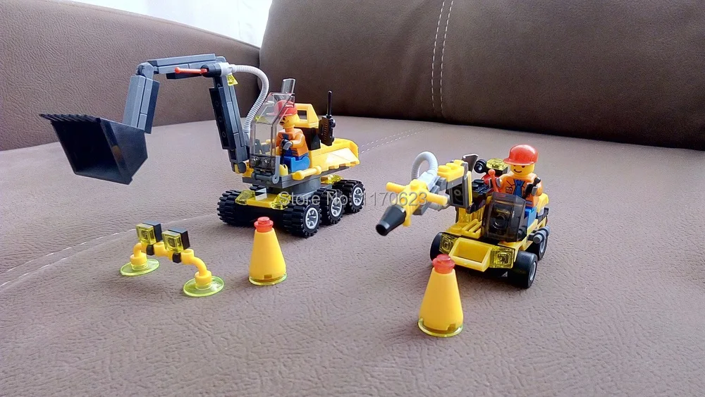 High-QUALITY-Original-City-Construction-Excavator-Building-Blocks-Bricks-Toys-Brinquedos-Forge-World-Compatible-with-lego (1).jpg