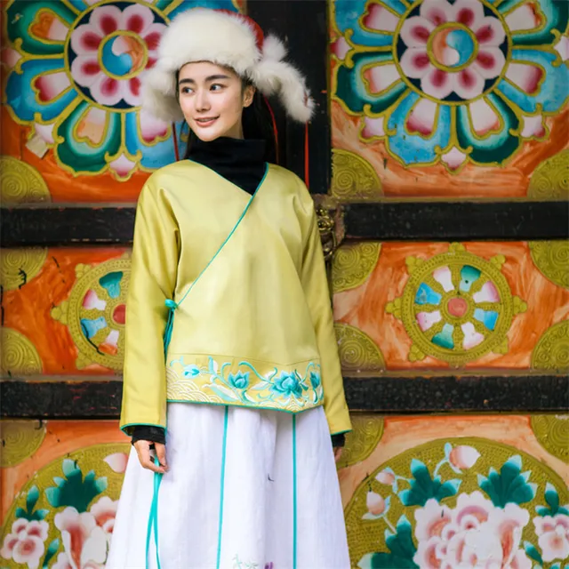 Cheap BOHOCHICOriginal Vintage National Improved Style Female 2016 Winter V Neck Embroidered Jacket Women Parka SL0162D Boho Chic