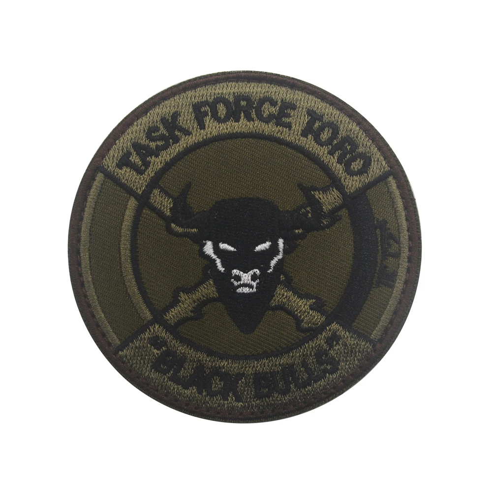 Черный бык тактическая группа TORO патч Вышивка тактическая патч-ткань Боевая повязка армейский крюк и петли боевой значок