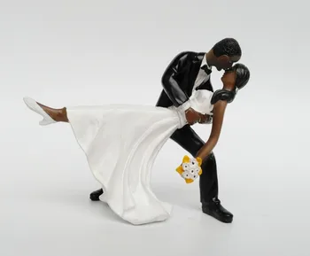

1 Pc African American sweet love Figurine Bride Groom Wedding Cake Topper marriage Event Party Supplies anniversary resin Black