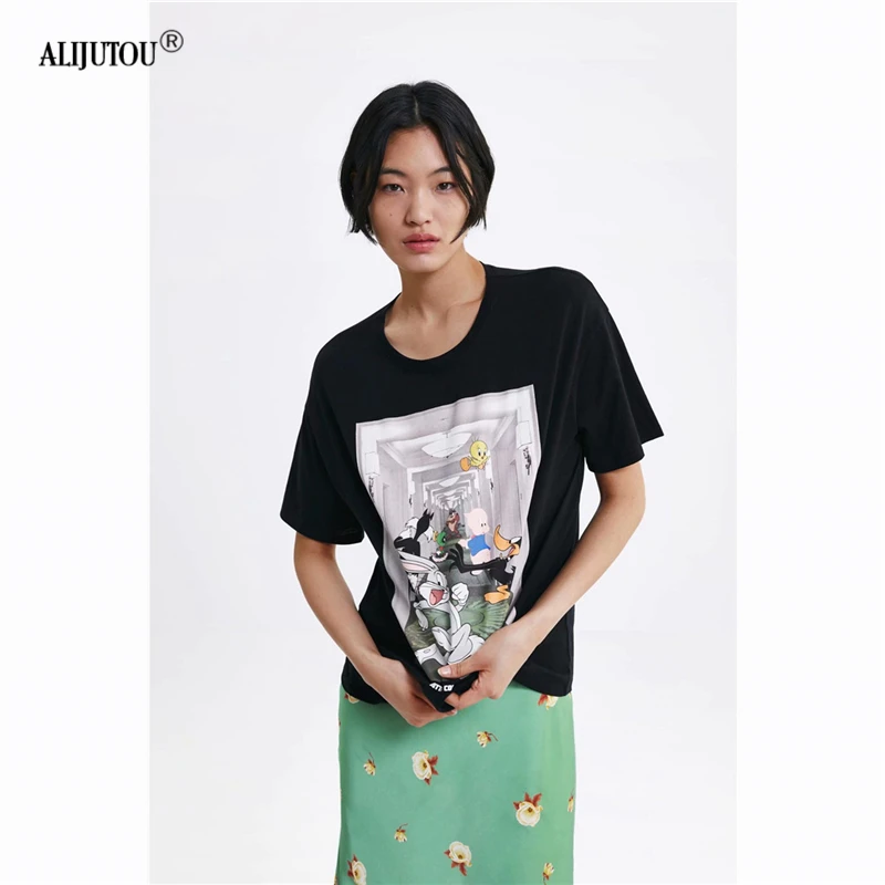 2019 Fashion Bugs Bunny Print Female T-shirt White Cotton Women tee Summer Casual Harajuku T Shirt Femme Warner Bros Top Zaraing