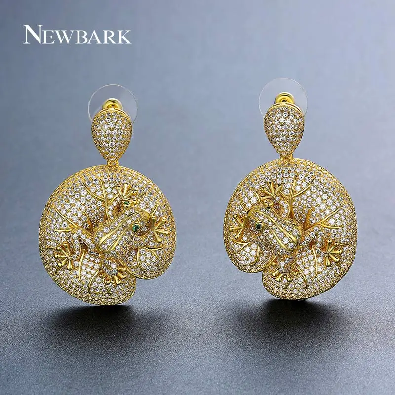 

NEWBARK Gold or Sliver Color Cute Drop Earrings Frog Pattern Earring Paved Cubic Zirconia Trendy Hanging Earings Fashion Jewelry